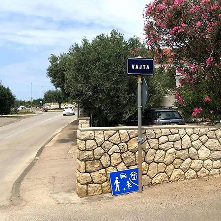 Apartmani Yin&Yang Novalja Εξωτερικό φωτογραφία